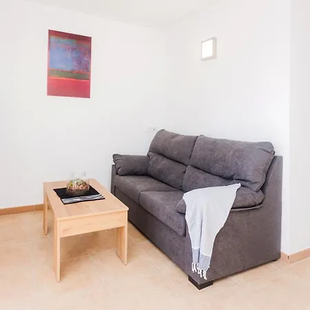 Apartamento En Cala Bosch - B7 *